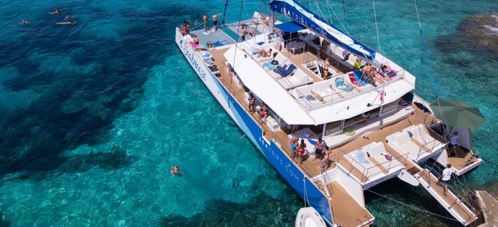 catamaran malta blue lagoon