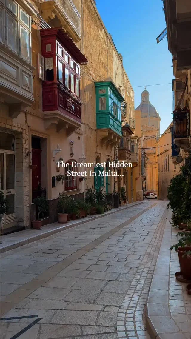 Save this for your future Malta holidays 🌺Discover our Digital Travel Guide (direct link in our profile).Not sure where to go in Malta? Follow @worldofmalta for easy travel tips, hidden gems, and stress-free trip planning! 🌴🍹🤩Best time to visit | Things to do in Malta | Tips for visiting Malta | Hidden gems in Malta | Visit Malta | Malta life | Malta diaries | Malta by local | Summer in Malta | This is Malta | Malta beaches | Malta activities