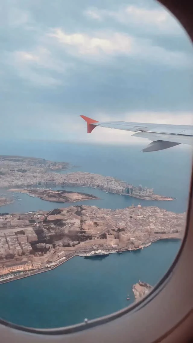 Beautiful places you need to add to your bucket list in Malta 🍃🌞1️⃣ II-Palazz Tal Isgof, Birgu
2️⃣ Lower Barrakka Gardens
3️⃣ Popeye Village
4️⃣ Rabat
5️⃣ Mixta Cave, Gozo💡 Our DIGITAL MALTA GUIDE now includes +30 handpicked locations so you can experience the very best the island has to offer — without missing a thing.LINK IN OUR BIO 🔗Malta is waiting for you ✨Follow us for simple, useful tips for your trip to Malta 🐠🐚Best time to Visit | Things to do in Malta | Tips for Visiting Malta | This is Malta | Bucket List | Trips | September | Malta Autumn